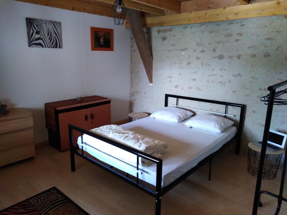 La Mini Ferme De Maelou Villa Sermaises ภายนอก รูปภาพ