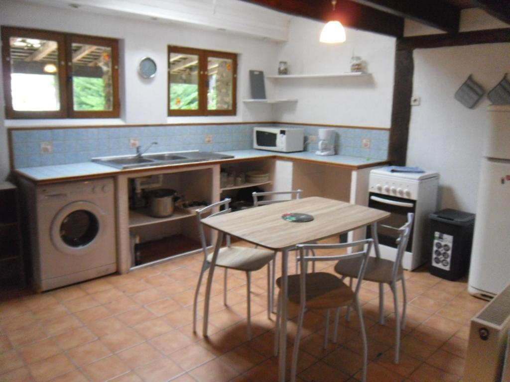 La Mini Ferme De Maelou Villa Sermaises ภายนอก รูปภาพ