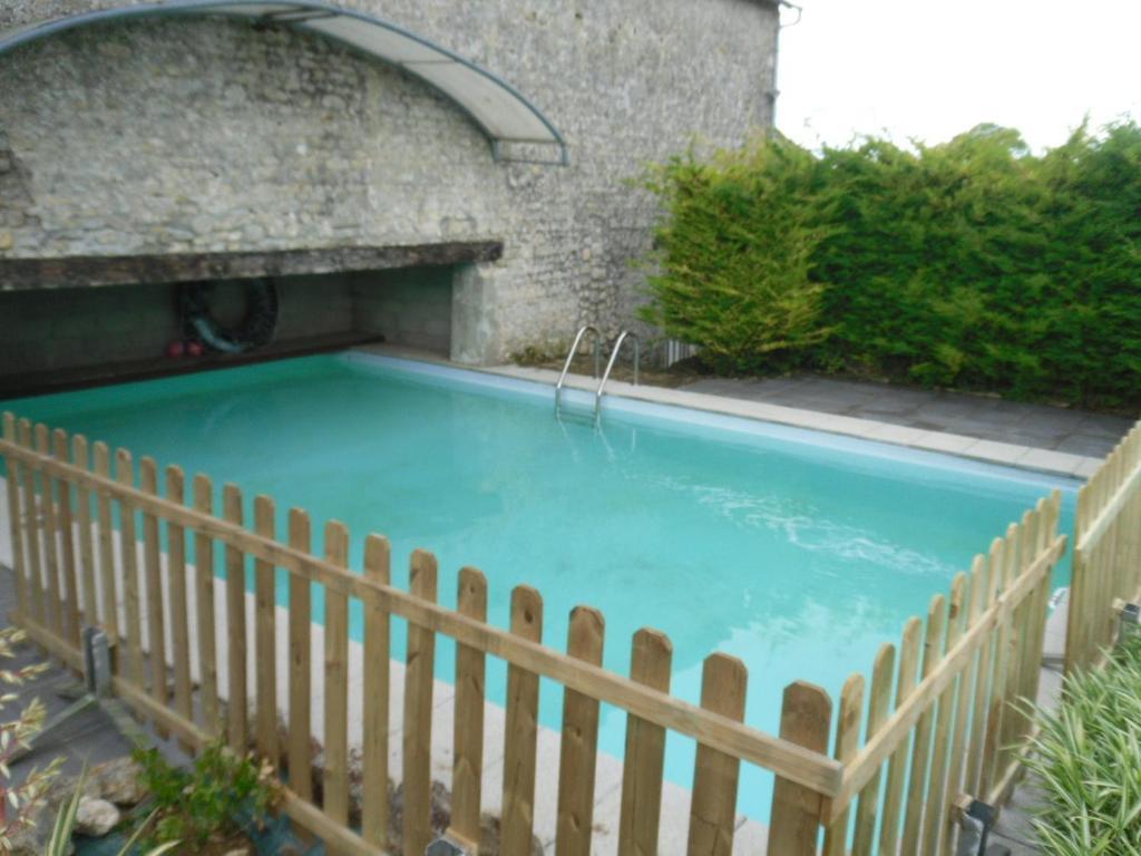 La Mini Ferme De Maelou Villa Sermaises ภายนอก รูปภาพ